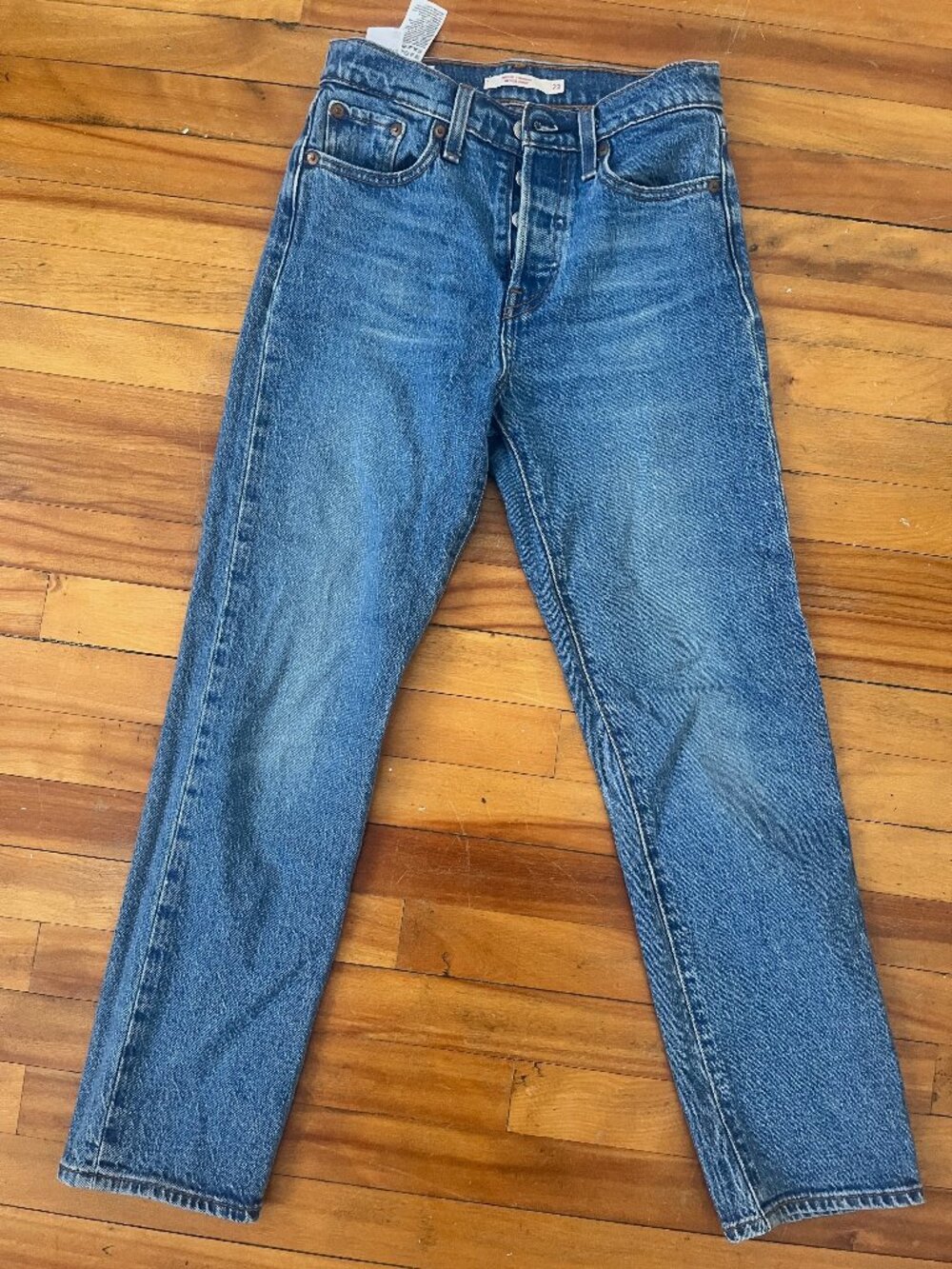 Levi's Wedgie Straight 23